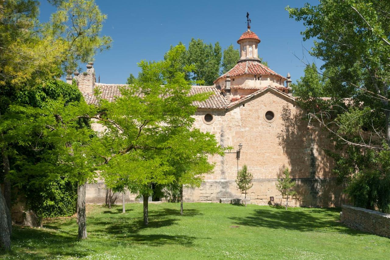 Santuario Virgen De La Fuente Hotel Penarroya De Tastavins Bagian luar foto