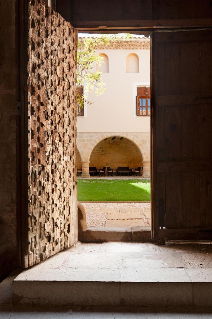 Santuario Virgen De La Fuente Hotel Penarroya De Tastavins Bagian luar foto