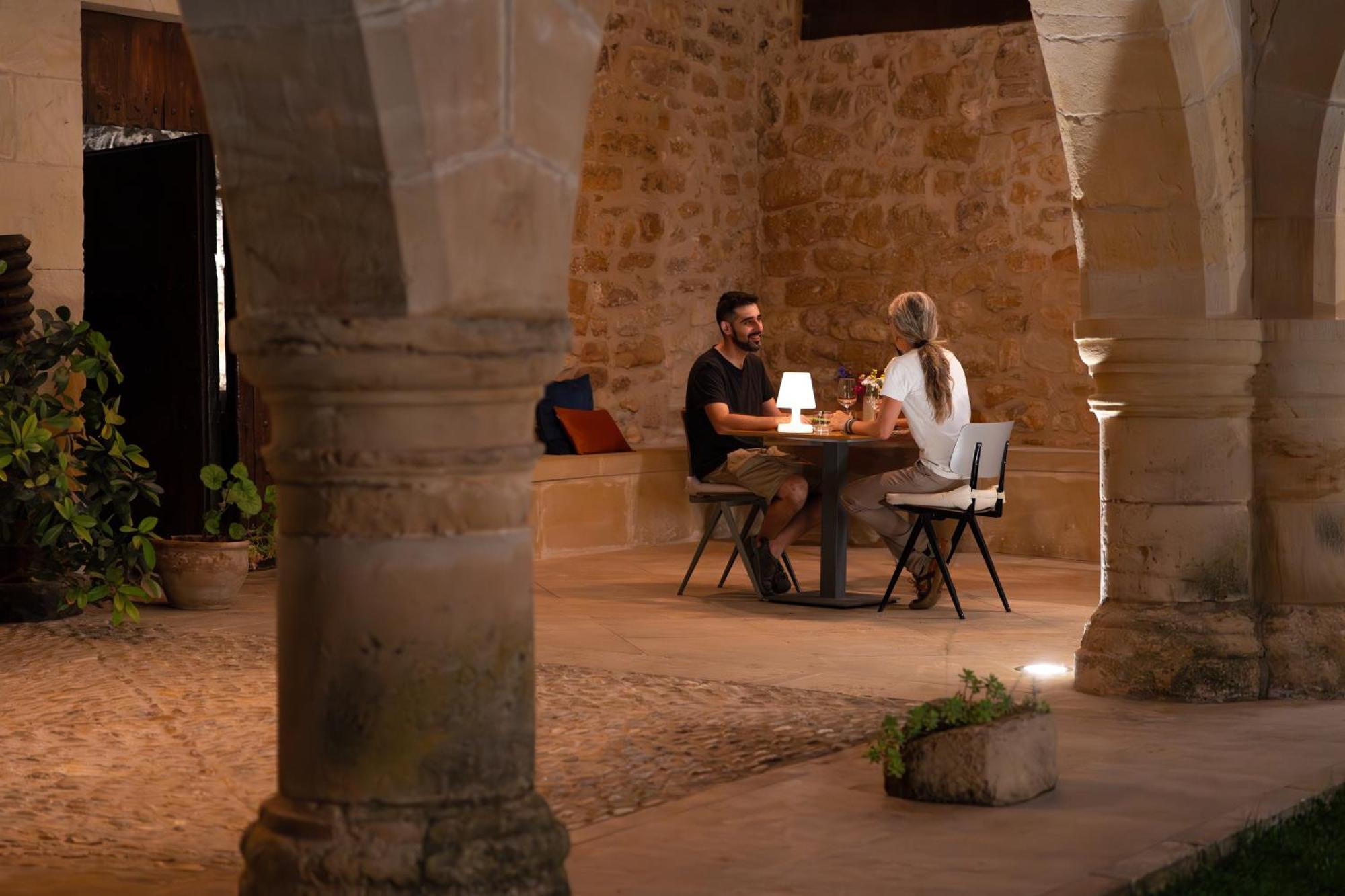 Santuario Virgen De La Fuente Hotel Penarroya De Tastavins Bagian luar foto
